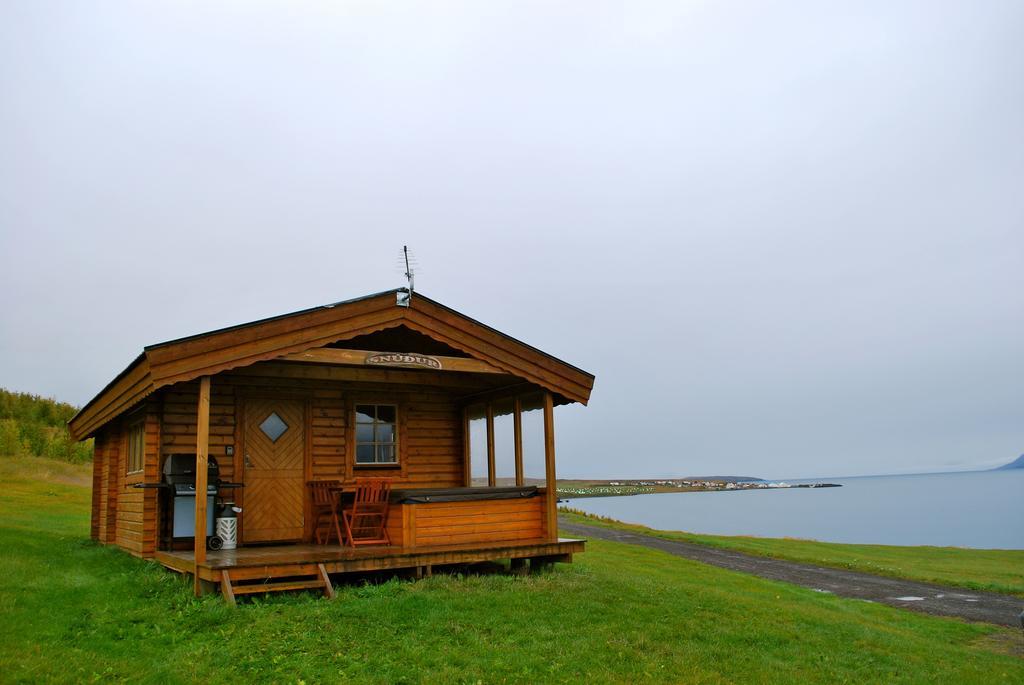 Ytri Vik Villa Hauganes Bagian luar foto