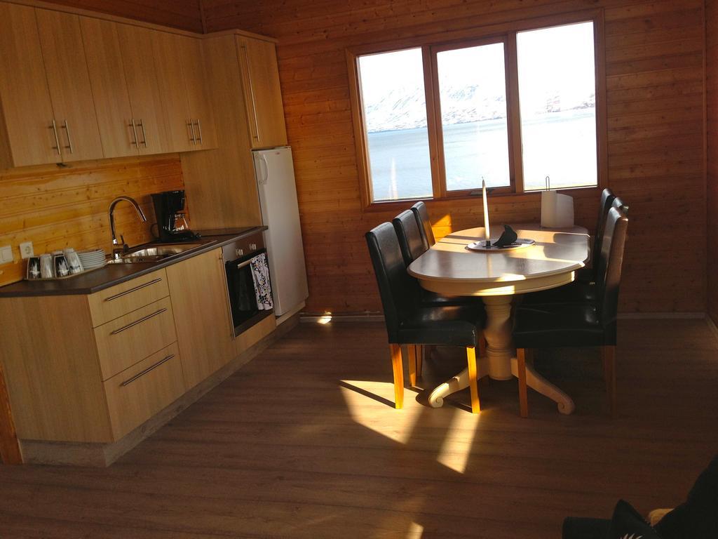 Ytri Vik Villa Hauganes Bagian luar foto
