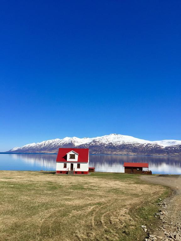 Ytri Vik Villa Hauganes Bagian luar foto