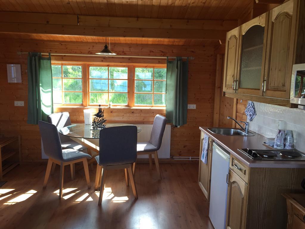 Ytri Vik Villa Hauganes Bagian luar foto