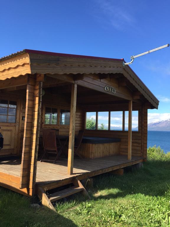 Ytri Vik Villa Hauganes Bagian luar foto